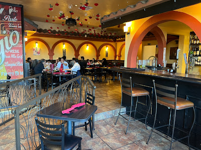 Il Saggio Italian Restaurant - 5427 E Washington Blvd, Commerce, CA 90040