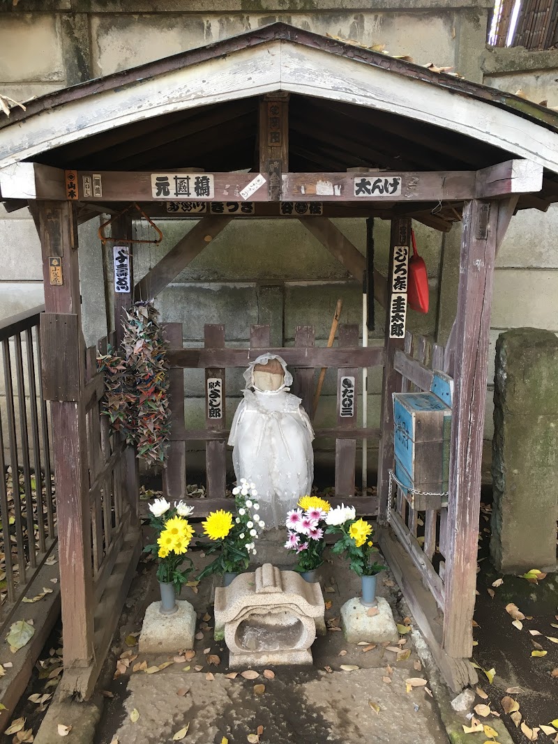 夏雪山 能満寺