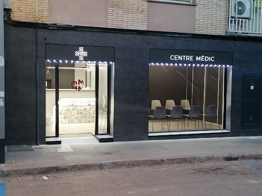 Centre Mèdic Carbonés en Sant Vicenç dels Horts, Barcelona