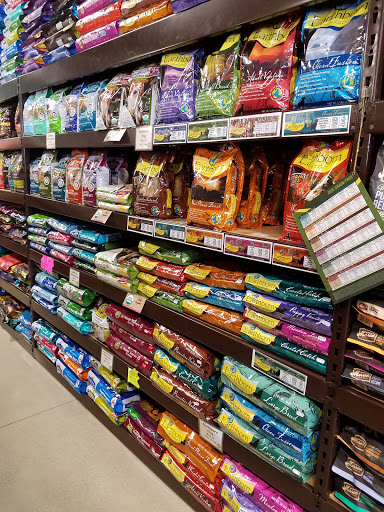 Pet Supply Store «Premier Pet Supply», reviews and photos, 63 W Auburn Rd, Rochester Hills, MI 48307, USA