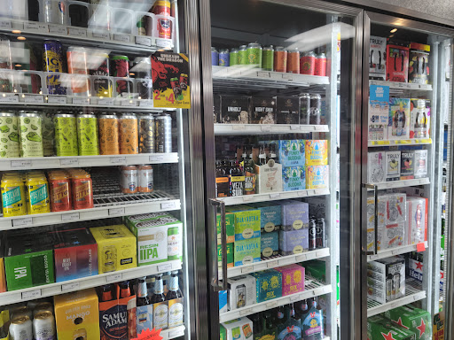 Liquor Store «Star Liquor @ Big Bend Road», reviews and photos, 13192 US-301, Riverview, FL 33578, USA