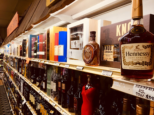 Liquor Store «Stockade Wines & Liquors», reviews and photos, 2694 S Parker Rd, Aurora, CO 80014, USA