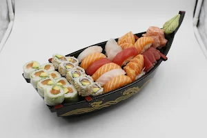 sakura Sushi Restaurant Japonaise image