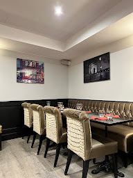 Photo n°54 de Patrizia à Boulogne-Billancourt ()