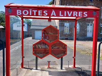 Boite a livre à Givet