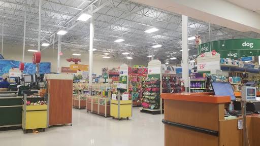 Pet Supply Store «PetSmart», reviews and photos, 21095 Biscayne Blvd, Aventura, FL 33180, USA