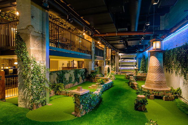 Reviews of Swingers Crazy Golf - City in London - Golf club