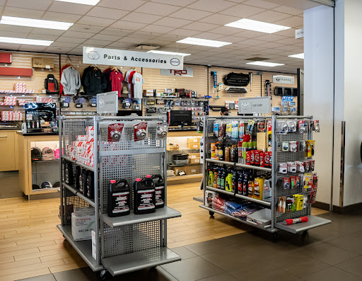 Toyota Dealer «Tustin Toyota», reviews and photos, 36 Auto Center Dr, Tustin, CA 92782, USA