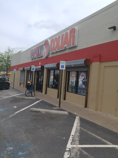 Dollar Store «FAMILY DOLLAR», reviews and photos, 5515 Kenilworth Ave, Riverdale, MD 20737, USA