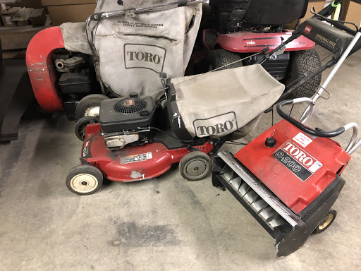 Home Improvement Store «De Ronne Hardware And Rental», reviews and photos, 28700 Harper Ave, St Clair Shores, MI 48081, USA