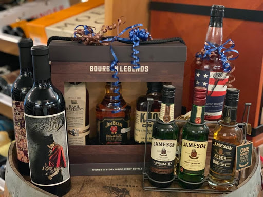 Wine Store «Niskayuna Wines & Liquors», reviews and photos, 2211 Nott St E, Niskayuna, NY 12309, USA