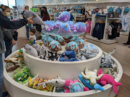 Gift Shop «Pacific Collections Gift Shop», reviews and photos, 100 Aquarium Way, Long Beach, CA 90802, USA