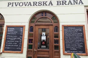 Pivovarská brána image