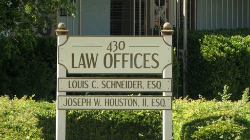 Attorney «Law Offices Of Louis Schneider», reviews and photos