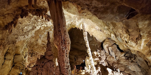 Natural Bridge Caverns