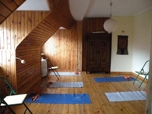 Anya Yoga - Szkoła Jogi w Gliwicach. Gliwice Joga Anna Gładysz