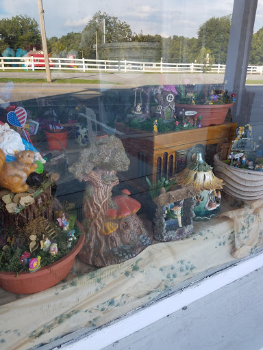 Florist «Around the Corner Florist», reviews and photos, 6003 Main St, Lula, GA 30554, USA