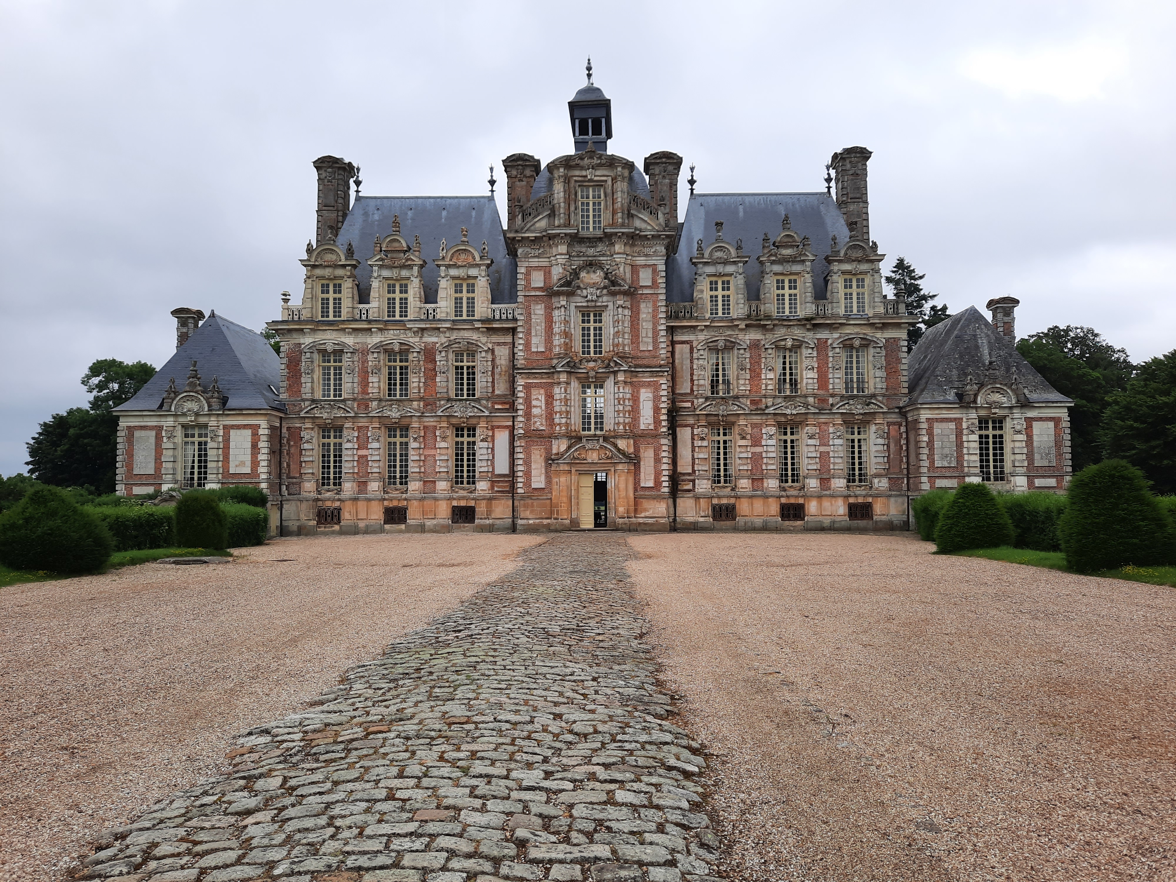 Photo n° 1 de l'avis de Mister. fait le 20/06/2021 à 15:49