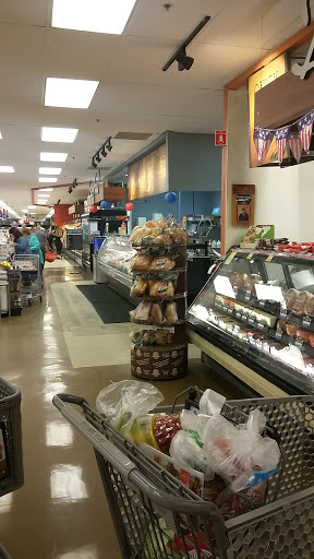 Grocery Store «ShopRite of Fishkill», reviews and photos, 738 U.S. 9 #2, Fishkill, NY 12524, USA