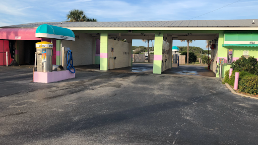 Salty Dog Car Wash - S Atlantic en New Smyrna Beach