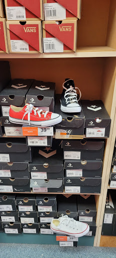 Shoe Store «Rack Room Shoes», reviews and photos, 5370 US-78 #100, Stone Mountain, GA 30087, USA