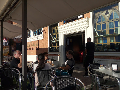 Información y opiniones sobre Cafetería Pub La Abadía de Almería