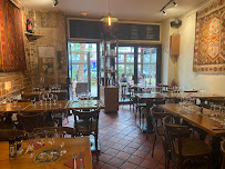 Atmosphère du Restaurant grec Zagros à Paris - n°3