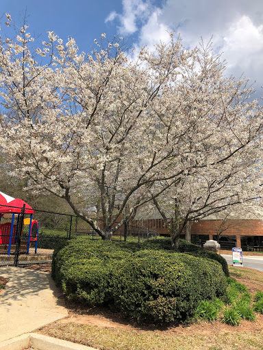 Day Care Center «Bluegrass Valley KinderCare», reviews and photos, 115 Bluegrass Valley Pkwy, Alpharetta, GA 30005, USA