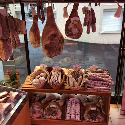 MAISON BOULET artisan boucher charcutier à Peyre en Aubrac