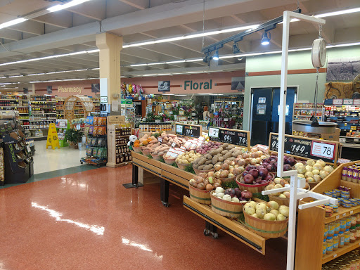 Yoke's Fresh Market - Airway Heights
