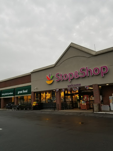 Grocery Store «Stop & Shop», reviews and photos, 250 Bellevue Ave, Newport, RI 02840, USA