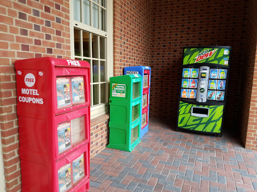 Tourist Information Center «New Kent East Coast Gateway Safety Rest Area and Welcome Center», reviews and photos, Interstate I-64 East, Providence Forge, VA 23140, USA