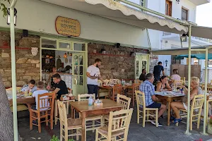 Kouros Καφενείο Μεζεδοπολειο image