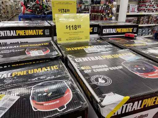 Hardware Store «Harbor Freight Tools», reviews and photos, 3502 Lakeview Pkwy, Rowlett, TX 75088, USA