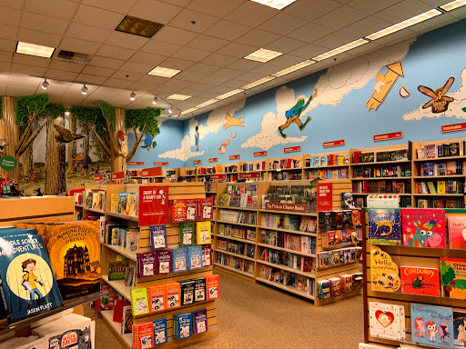 Book Store «Barnes & Noble», reviews and photos, 567 N Stephanie St, Henderson, NV 89014, USA
