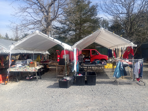 Flea Market «Parkland Flea Market & Restaurant», reviews and photos, 4994 Murfreesboro Rd, Lebanon, TN 37090, USA
