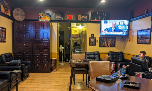 Tobacco Shop «Old Virginia Tobacco Co», reviews and photos, 2745 Metro Plz, Woodbridge, VA 22192, USA