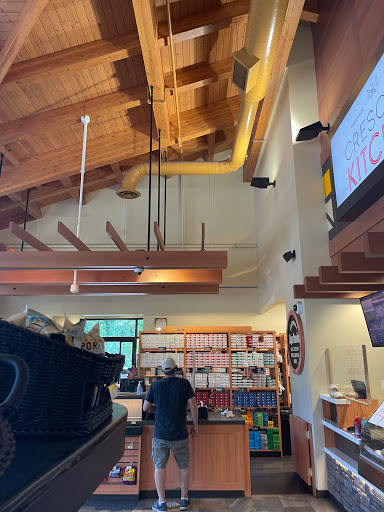 Liquor Store «Snoqualmie Tobacco & Liquor Company», reviews and photos, 37500 SE North Bend Way, Snoqualmie, WA 98065, USA