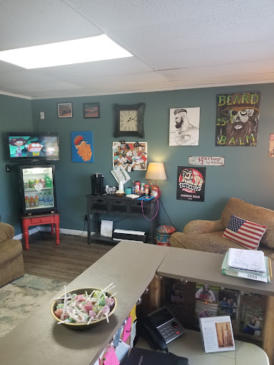 Barber Shop «sideburns barbershop and salon», reviews and photos, 8767 Maysville Rd, Maysville, GA 30558, USA