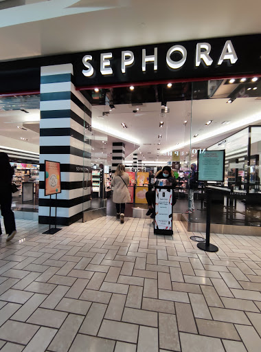 Cosmetics Store «SEPHORA», reviews and photos, 7966 Tysons Corner Ctr D7U, McLean, VA 22102, USA