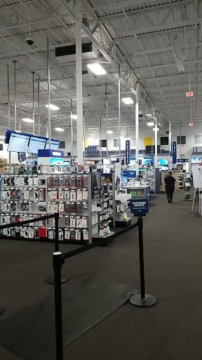 Electronics Store «Best Buy», reviews and photos, 3549 W Shore Dr, Holland, MI 49424, USA