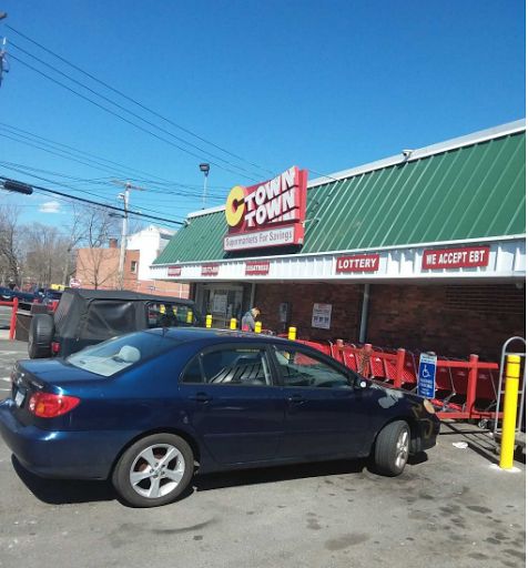 Grocery Store «C-Town Supermarkets», reviews and photos, 482 Greenwich Ave, New Haven, CT 06519, USA