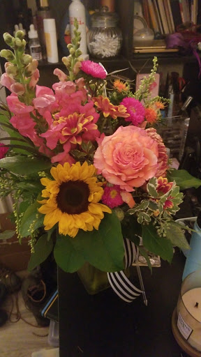 Florist «G Rossi Florist», reviews and photos, 1208 J St, Sacramento, CA 95814, USA