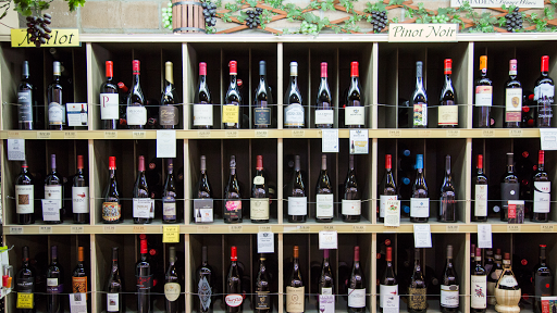 Liquor Store «Royal Liquors», reviews and photos, 3144 Williams Rd, San Jose, CA 95117, USA