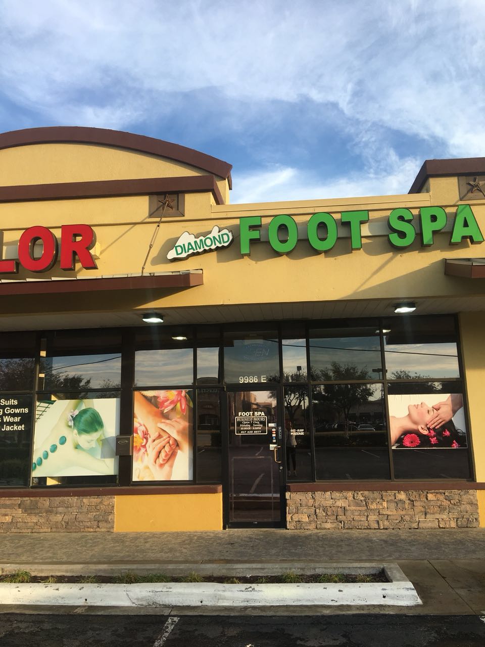 Diamond Foot Massage