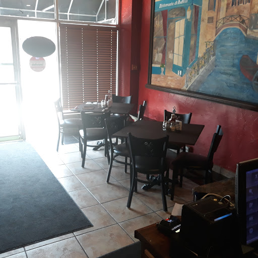 Restaurant «Evviva Pizzeria & Cafe», reviews and photos, 1022 College Ave, Wheaton, IL 60187, USA