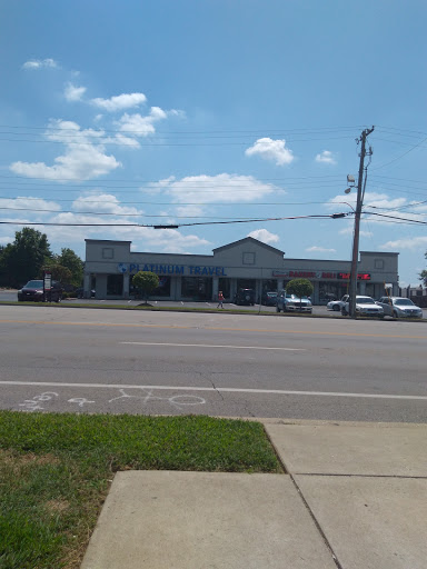 9432 Shelbyville Rd, Louisville, KY 40222, USA