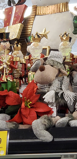 Grocery Store «Albertsons», reviews and photos, 19500 WA-99 Suite 110, Lynnwood, WA 98036, USA