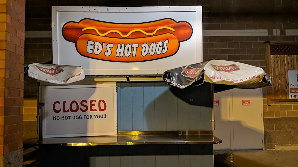 Ed's Hot Dogs 19713