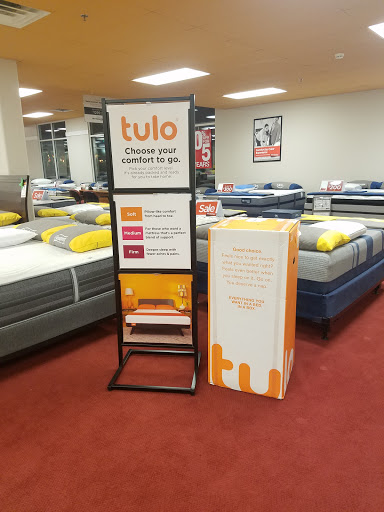 Mattress Store «Mattress Firm South Kingstown», reviews and photos, 26 S County Commons Way, South Kingstown, RI 02879, USA